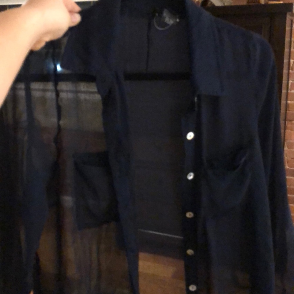 Sheer Button down - Picture 3 of 4